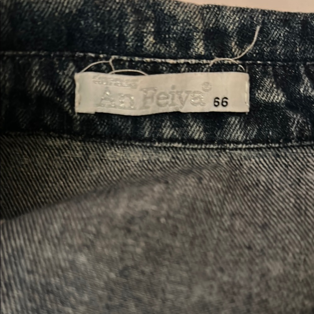 PLUS SIZE LONG JEAN JACKET WITH EMBELLISHMENTS - Picture 3 of 10